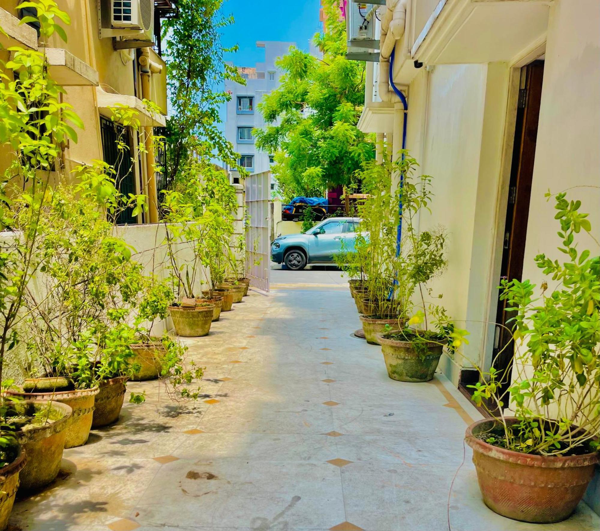 Chopson's Parc Guest house Kolkata